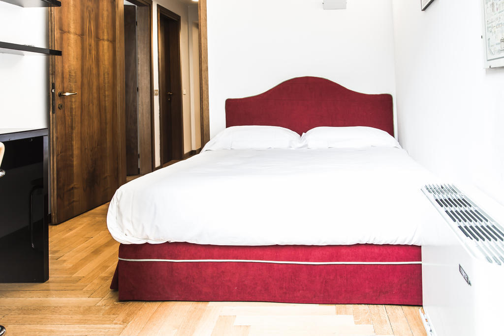 San Maurilio Apartments Milano Rom bilde